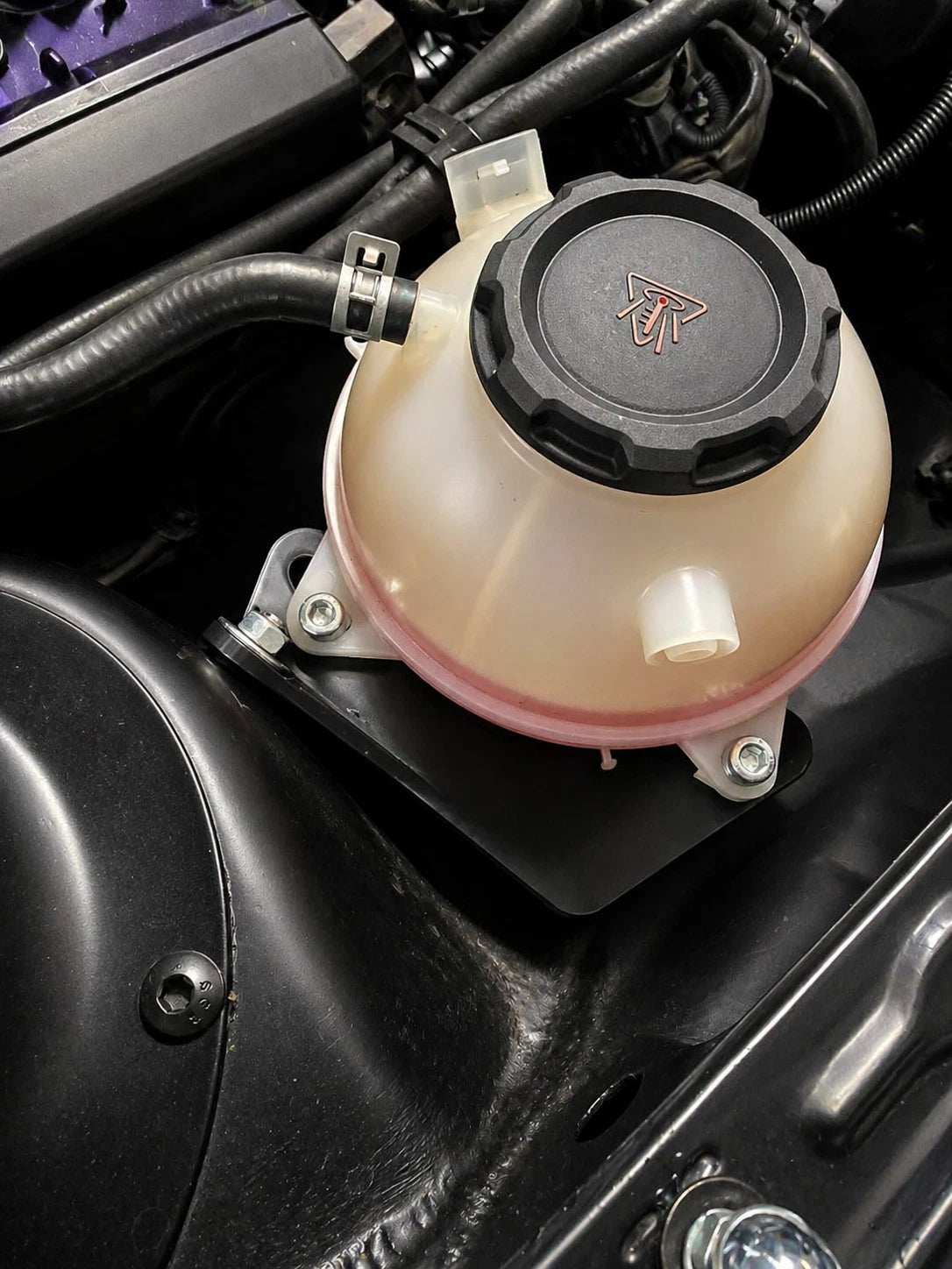 Coolant Reservoir Mount (Golf 2 1.8t)