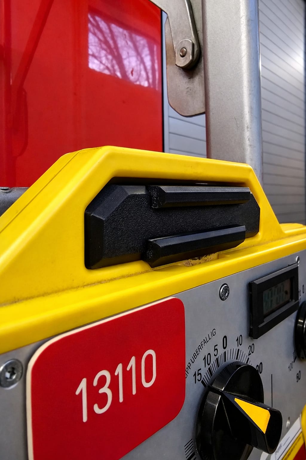 Aufhängung für Atemschutzüberwachungstafel