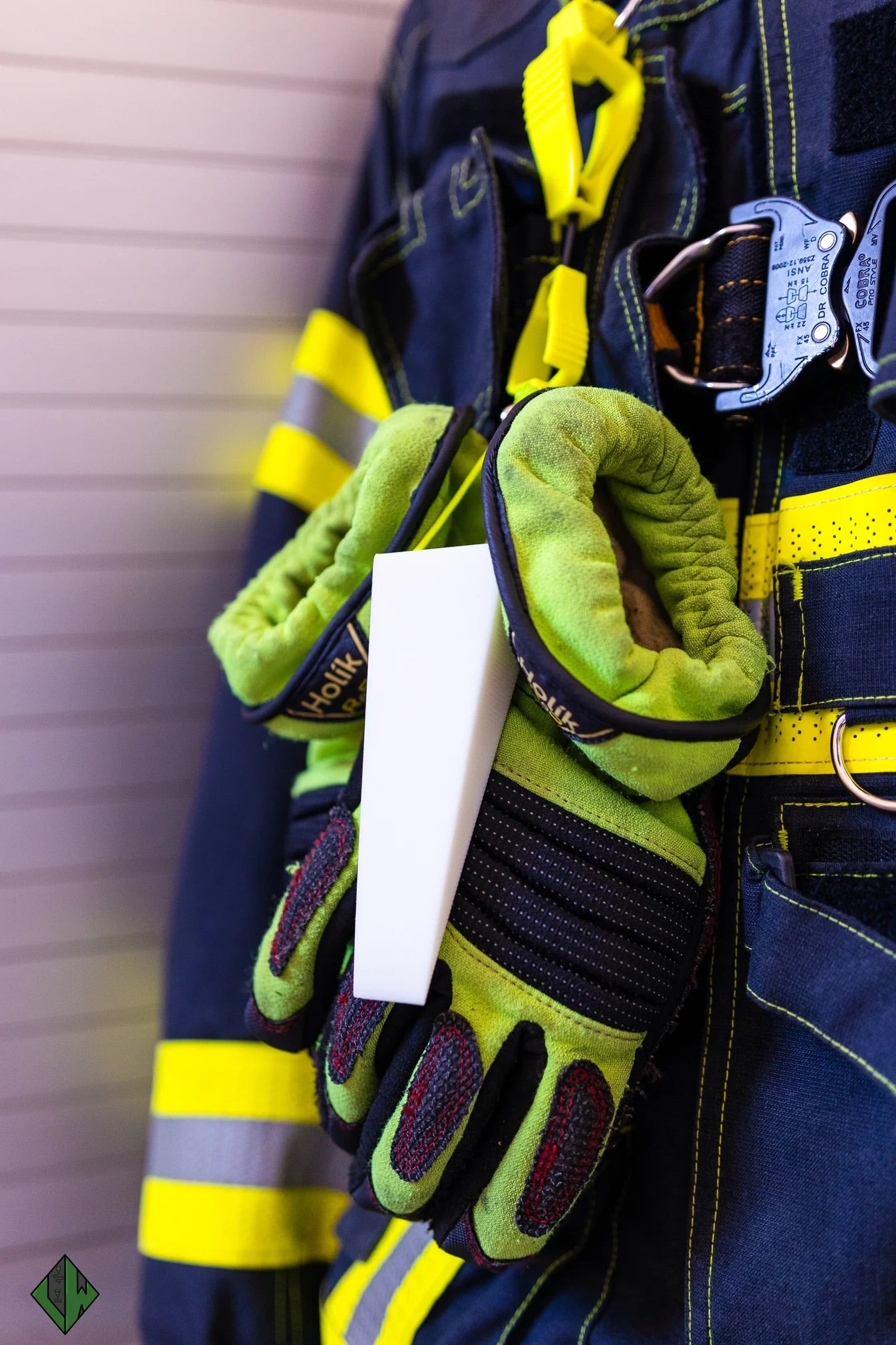 Feuerwehrkeil nachtleuchtend